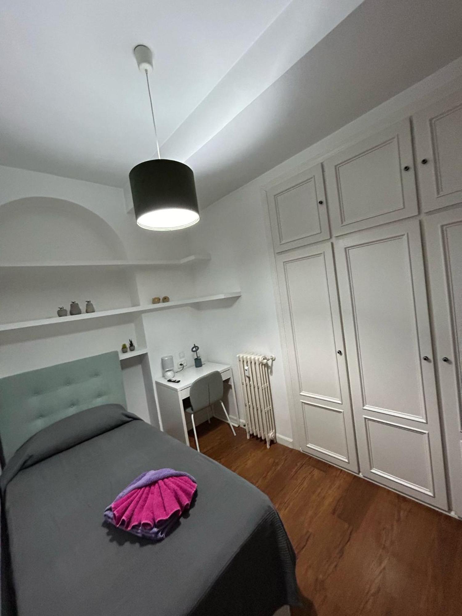 Habitaciones Magdalena Madrid Buitenkant foto